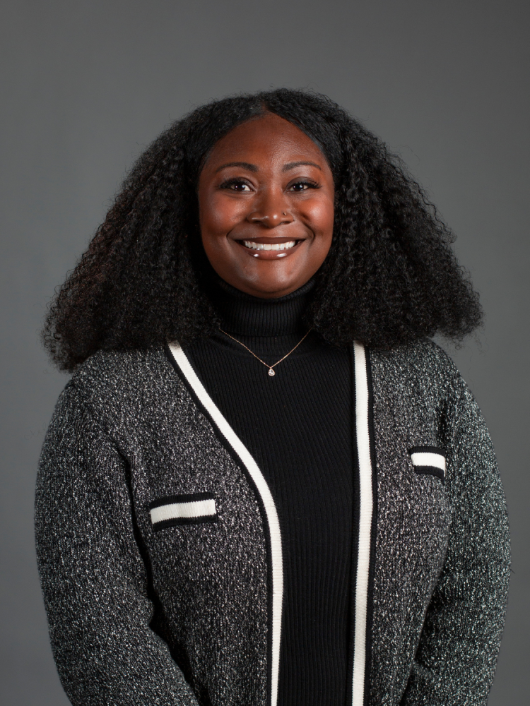 Dominique Devereaux headshot